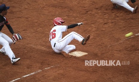 Ilustrasi softball. pertandingan pertama PON 2020 akan diawali dari cabang olahraga softball putra. 