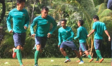 Pemain timnas U-23 latihan menjelang SEA Games 2015.