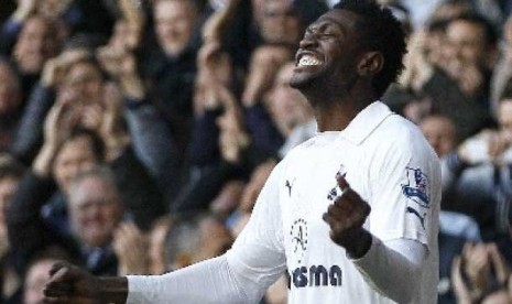 Pemain Tottenham Hotspur, Emmanuel Adebayor.