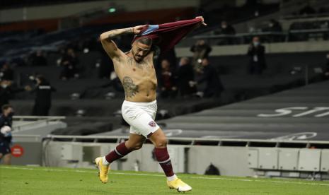 Pemain West Ham United Manuel Lanzini.