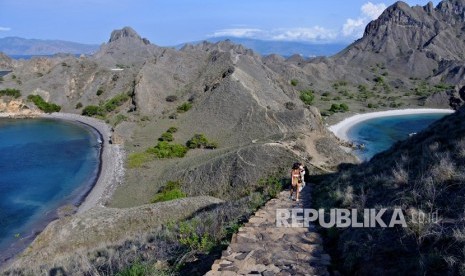 Pemandangan alam di kawasan Taman Nasional Komodo (TNK), di Manggarai Barat, NTT, Selasa (20/1/2020). 