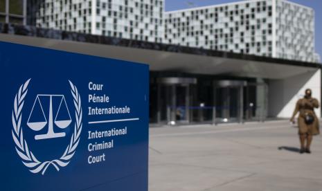 Pemandangan tampak luar Pengadilan Kriminal Internasional (ICC) di Den Haag, Belanda, Rabu, 31 Maret 2021. Penuntut Pengadilan Kriminal Internasional telah memberi tahu kombatan dan komandan mereka bahwa dia sedang memantau invasi Rusia ke Ukraina dan memiliki yurisdiksi untuk menuntut kejahatan perang dan kejahatan terhadap kemanusiaan.