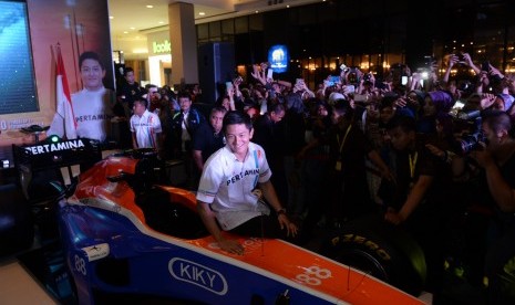 Pembalap F1 Indonesia Rio Haryanto 