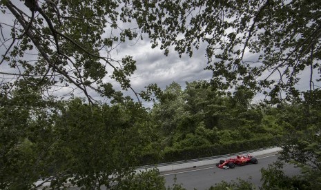 Pembalap Ferrari, Kimi Raikkonen pada sesi latihan bebas kedua GP Kanada, di Sirkuit Gilles Villeneuve, Jumat (9/6).