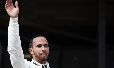 Pembalap Mercedes asal Inggris Lewis Hamilton