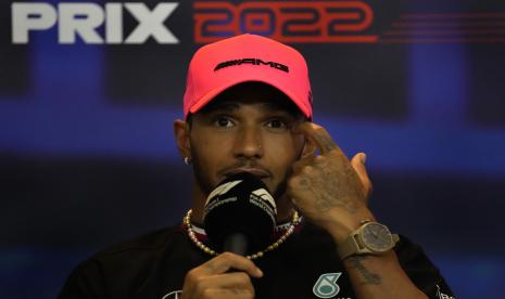 Pembalap Mercedes Lewis Hamilton dari Inggris.