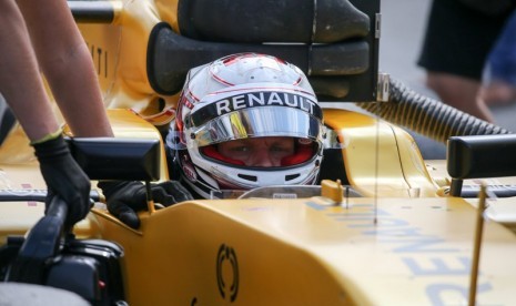 Pembalap Renault Kevin Magnussen