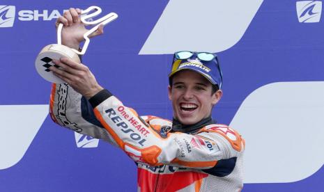 Pembalap Repsol Honda Alex Marquez finis kedua di GP Prancis, Ahad (11/10).