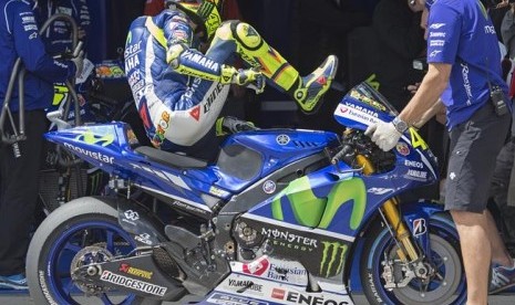 Pembalap Yamaha Valentino Rossi.