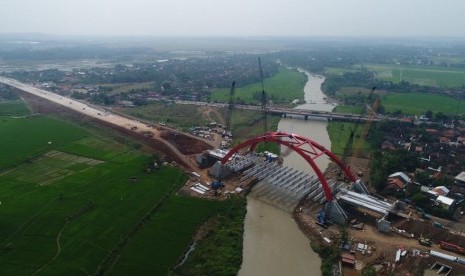 Pembangunan Jembatan Kalikuto.