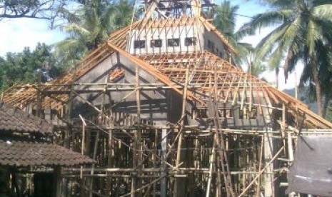 Pembangunan masjid (ilustrasi).