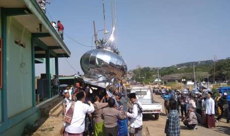 Pembangunan masjid pengganti Masjid Baitul Mustaghfirin di ruas tol Semarang-Batang