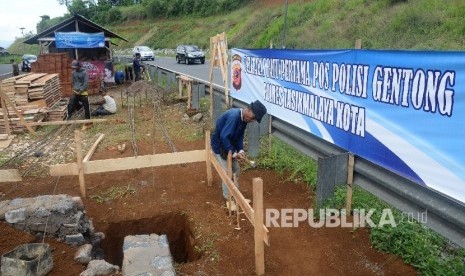 Pembangunan posko pembangunan mudik Lebaran