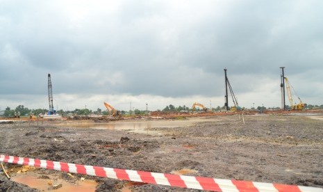 Pembangunan venue dayung dan kayak di Jakabaring Sports Complex (JSC), Palembang. 