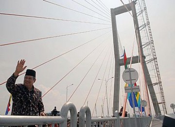 Pembangunan infrastruktur