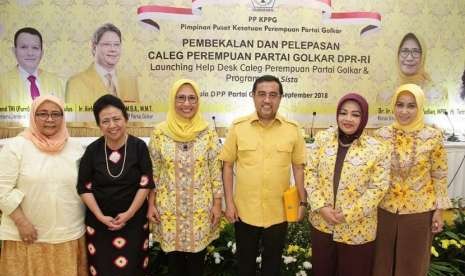 Pembekalan calon legislatif (caleg) perempuan Partai Golkar DPR RI.