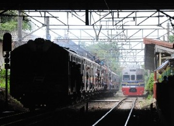 Pemberhentian KRL di setiap Stasiun