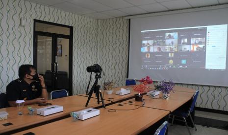 Pemberian izin fasilitas berikat kini dilakukan lewat video conference