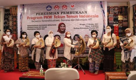 Pembukaan program Pendidikan Kecakapan Wirausaha (PKW).