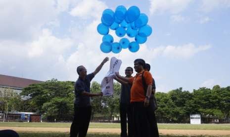 Pembukaan turnamen sepak bola Anestesi Cup XII 2018 resmi dibuka di Lapangan Pancasila, Universitas Gadjah Mada (UGM), Senin (24/9) siang. 