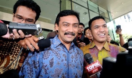 Mantan Menpora Andi Alfian Mallarangeng diperiksa di KPK.