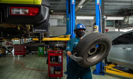  Pemeriksaan komponen dalam mobil dan penyesuaian cara berkendara dapat mengurangi risiko timbulnya gangguan ketika sedang dalam perjalanan. 