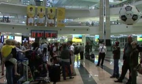 Pemerintah Afsel merenovasi total bandara internasional di Johannesburg yang kini mampu menampung 28 juta penumpang per tahun.