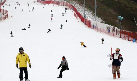 Pemerintah China sulap desa miskin dan tertinggal jadi arena ski internasional. Ilustrasi.