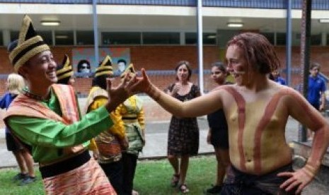 Pemerintah Federal Australia mengatakan akan berkomitmen untuk memprioritaskan pengajaran bahasa Asia di sekolah-sekolah.