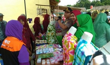 Pemerintah Kabupaten Gunung Kidul menggelar pameran di balai Desa Ngestirejo, Kecamatan Tanjungsari.