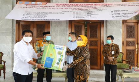 Pemerintah Kabupaten (Pemkab) Serang mendapat berbagai bantuan dari sejumlah perusahaan dalam penanganan virus corona atau covid-19. 