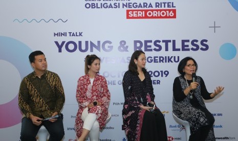 Pemerintah melalui Direktorat Jenderal Pengelolaan Pembiayaan dan Risiko, Kementerian Keuangan, meluncurkan Obligasi Negara Ritel (ORI) seri ORI 016 di kawasan SCBD, Jakarta, Rabu (2/10). ORI ditawarkan dengan kupon 6,8 persen.