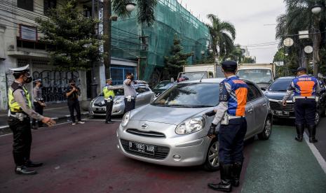 Pemerintah memperpanjang kembali penerapan PPKM mulai level 3 dan 4.