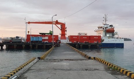 Pemerintah mengoptimalkan pelayanan tol laut di Maluku. 