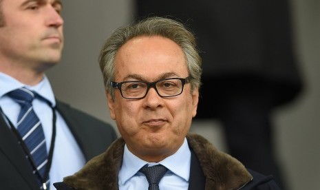 Pemilik Everton, Farhad Moshiri. Everton resmi akan dijual dengan harga murah.