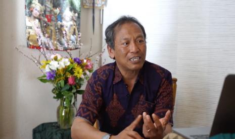 Pemimpin kelompok gamelan Cudamani di Ubud Bali, Dewa Putu Berata