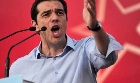 Pemimpin partai sayap-kiri radikal Yunani, SYRIZA, Alexis Tsipras pada Senin (21/9) diambil sumpahnya sebagai Perdana Menteri setelah ia tampil sebagai pemenang dalam pemilihan umum Ahad.