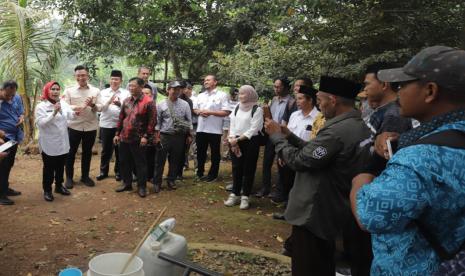 Pemkab Serang sudah melakukan persiapan untuk menjadi wilayah sentra pembenihan kedelai. Salah satunya dengan melatih 50 petani untuk mengimplementasikan varietas microba.