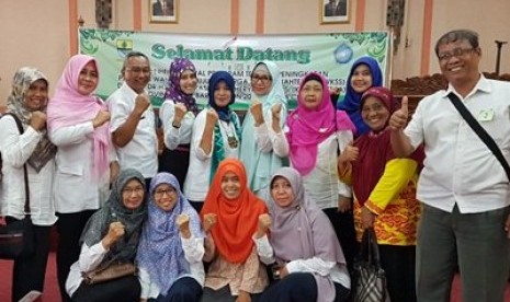 Pemkot Cirebon bekerja sama dengan Rumah Zakat luncurkan program Sedekah Sampah.