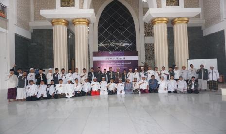 Pemuda Hidayatullah menggelar Training for Trainer (TOT) Leadership Training Center (LTC) dan Pendidikan Al Quran Bersanad (LPQ) di Balikpapan.