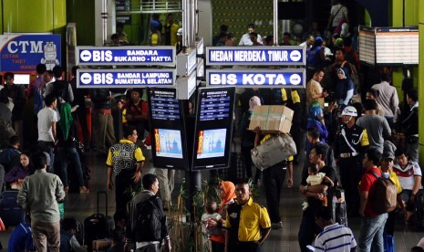 Pemudik Luar Jakarta, juga Naik Kereta dari Stasiun Gambir