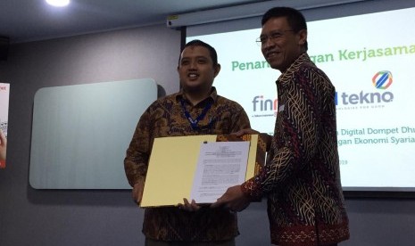 Penandatanganan MoU DD Tekno dengan PT Finnet Indonesia di Kantor Finnet, Jakarta Pusat, Jumat (9/8). 