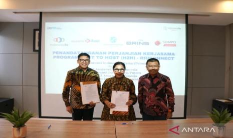 Penandatanganan Nota Kesepahaman PT BRI Asuransi Indonesia atau BRI Insurance dengan PT Reasuransi Indonesia Utama (Persero) untuk program host to host melalui layanan RIU Connect. 