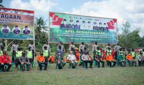 Pencegahan dan penanganan kebakaran hutan kebun dan lahan (karhutbunlah) di Musi Banyuasin dari tahun ke tahun senantiasa dapat diatasi dengan maksimal oleh Bupati Muba Dr Dodi Reza Alex Noerdin Lic Econ MBA, meski saat ini masih tengah pandemi Covid-19, namun kesiapsiagaan terus dilakukan dengan baik dan all out.