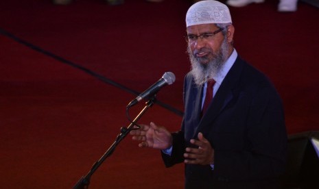 Zakir Naik Hadir di KTT Kuala Lumpur. Penceramah asal India, Zakir Naik (ilustrasi).