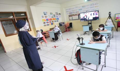 Pendaftaran siswa baru Darul Hikam baru dibuka pada Jumat, 8 Oktober 2021.