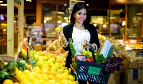 Penderita diabetes disarankan banyak makan sayur dan buah, menghindari makanan yang kaya lemak dan karbohidrat.