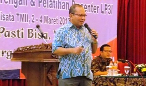 Pendiri LP3I, Syahrial Yusuf