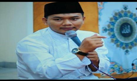 Ini Ulama Pertama yang Hidupkan Tradisi Peringatan Malam Nisfu Syaban. Foto : Peneliti Rumah Fiqih Ustadz Ahmad Zarkasih