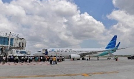 Sebuah pesawat milik maskapai penerbangan Garuda Indonesia 